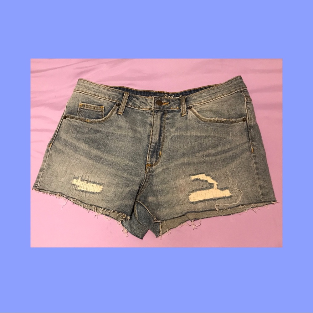grey/blue jean shorts